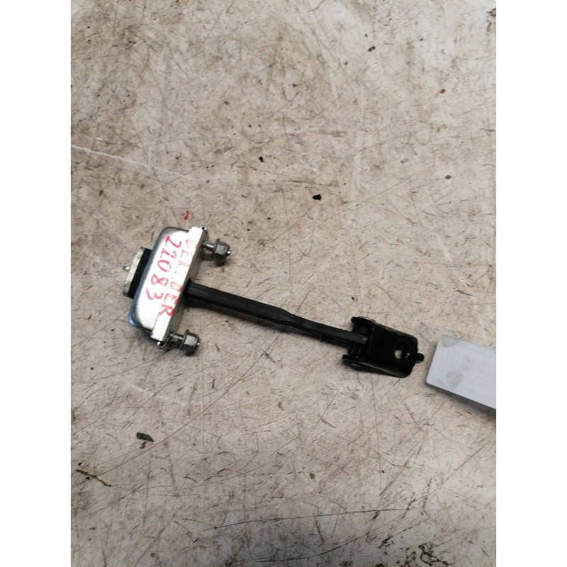Recambio de retenedor puerta para ford focus lim. (cb4) titanium referencia OEM IAM 3M51R23500AH DELANTERA DERECHA - Blanco 2