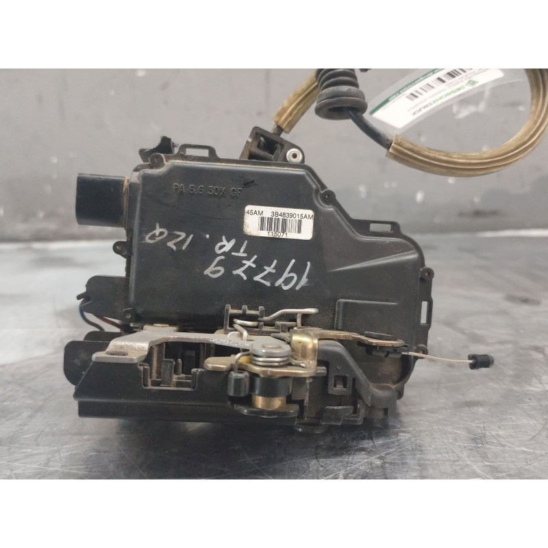 Recambio de cerradura puerta trasera izquierda para seat toledo (1m2) referencia OEM IAM 3B4839015AM 6 PINS 