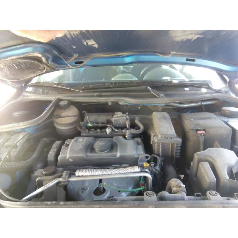 PEUGEOT 206 BERLINA