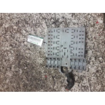 CAJA RELES / FUSIBLES 1332044080 
