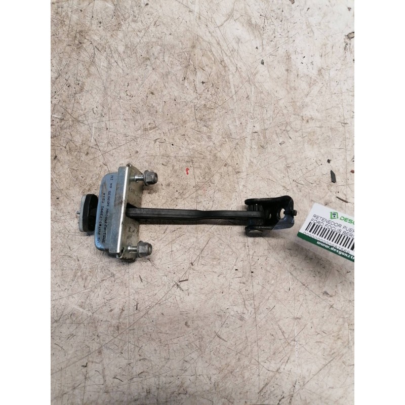 Recambio de retenedor puerta para ford focus lim. (cb4) titanium referencia OEM IAM 3M51R23500AH TRASERA DERECHA 
