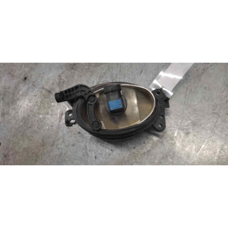 Recambio de faro antiniebla izquierdo para mercedes-benz clase m (w164) 3.0 cdi cat referencia OEM IAM A1698201556 2 PINS 3
