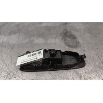 Recambio de mando elevalunas delantero derecho para renault austral tce 130 referencia OEM IAM  4 PINS 