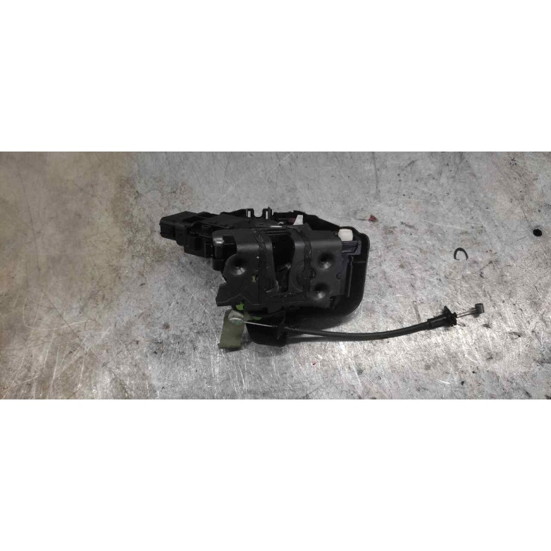Recambio de cerradura puerta trasera derecha para ford focus turnier (cb4) trend referencia OEM IAM 4M5AA26412BR 6 PINS 