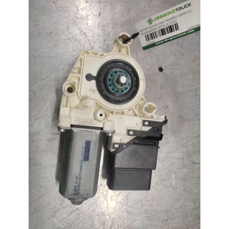 Recambio de motor elevalunas trasero derecho para volkswagen jetta iii (1k2) 1.6 referencia OEM IAM 1K5839402G  