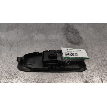 Recambio de mando elevalunas delantero derecho para renault austral tce 130 referencia OEM IAM  4 PINS 