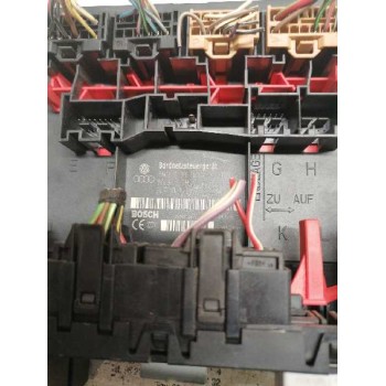 Recambio de caja reles / fusibles para audi a3 (8p) 1.9 tdi referencia OEM IAM 8P0807279F  