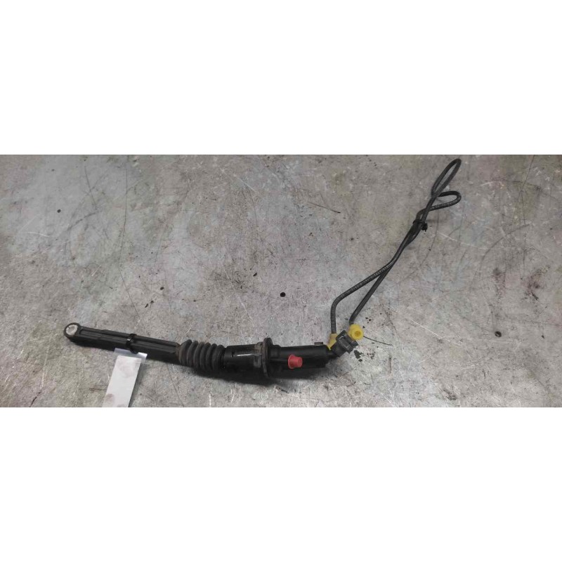 Recambio de bombin embrague para peugeot 208 style referencia OEM IAM 9812924380 2