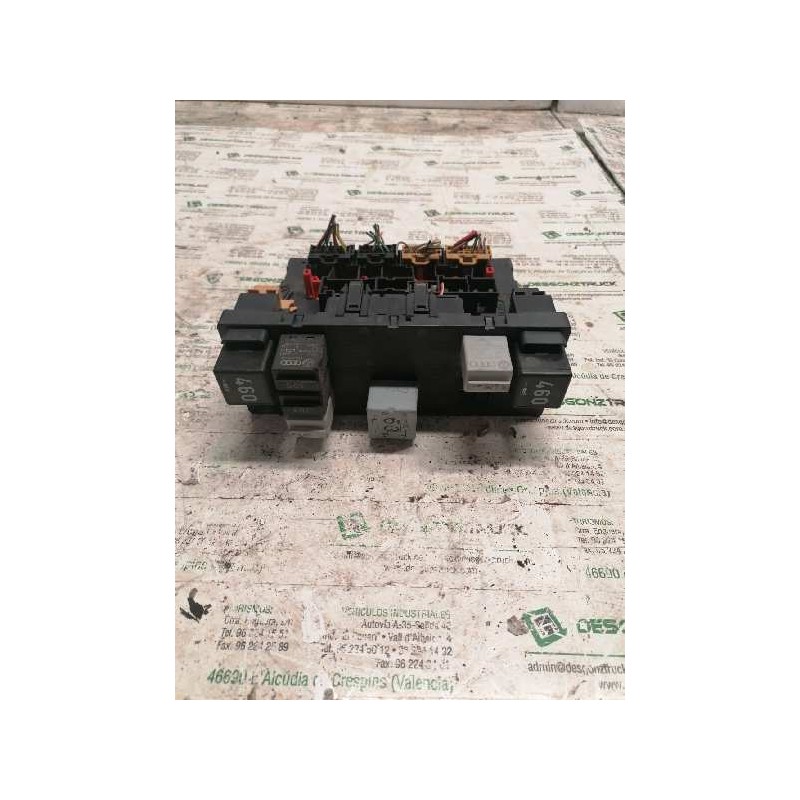 Recambio de caja reles / fusibles para audi a3 (8p) 1.9 tdi referencia OEM IAM 8P0807279F - Negro 3