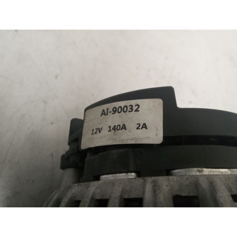 Recambio de alternador para iveco daily combi bus referencia OEM IAM AI-90032  12V/140A - Gris 2