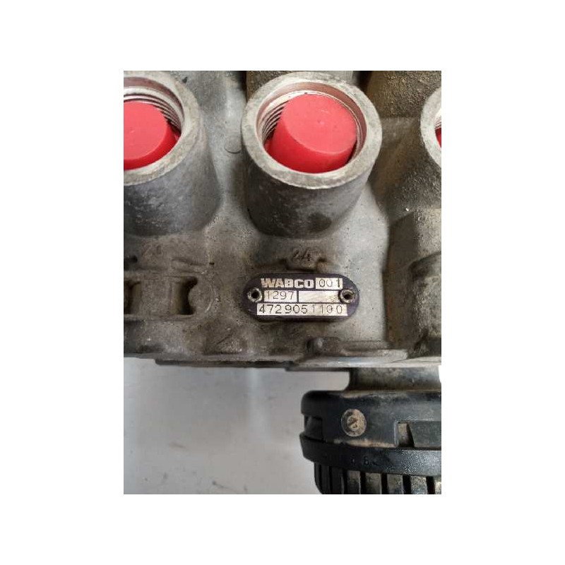 Recambio de valvula aire para renault hr 400.18 / 26 premium e2 fsa modelo 400.18 t 288 kw corto referencia OEM IAM 4729051100 2