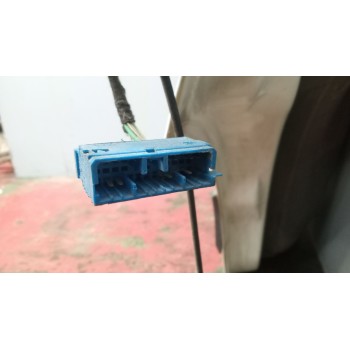Recambio de puerta delantera derecha para iveco daily iv caja/chasis 35c15 referencia OEM IAM 99460120  