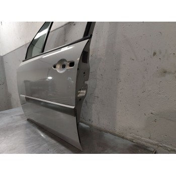 Recambio de puerta delantera izquierda para renault scenic ii grand confort dynamique referencia OEM IAM   