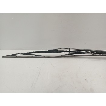Recambio de brazo limpia delantero para volvo fh xxx referencia OEM IAM 82485664  