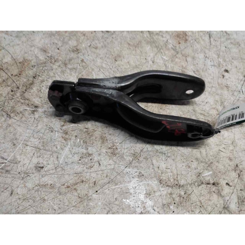 Recambio de soporte para peugeot 407 st sport pack referencia OEM IAM   