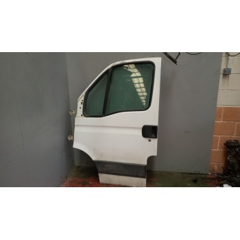 Recambio de puerta delantera izquierda para iveco daily iv caja/chasis 35c15 referencia OEM IAM 99460119  