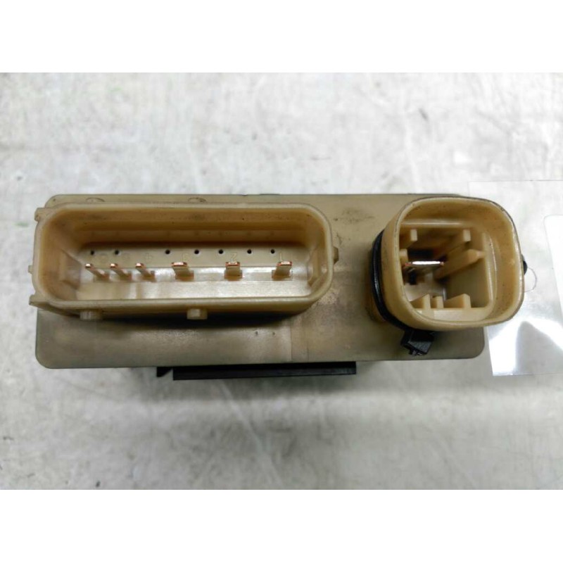 Recambio de rele para peugeot 407 sport referencia OEM IAM  INCANDENSCENCIA - Blanco 2