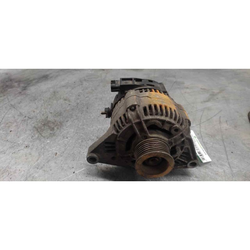 Recambio de alternador para nissan micra (k11) alpine (1996) referencia OEM IAM 0120335008 6 PISTAS POLEA 12V BOSCH