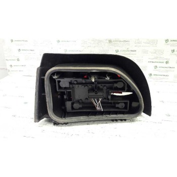 Recambio de piloto trasero derecho para renault clio i phase iii 1.2 campus referencia OEM IAM 7700827552  