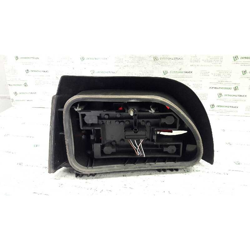 Recambio de piloto trasero derecho para renault clio i phase iii 1.2 campus referencia OEM IAM 7700827552 2