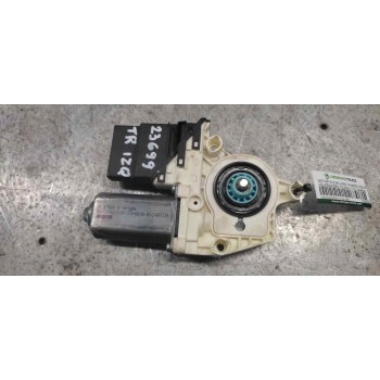 MOTOR ELEVALUNAS TRASERO IZQUIERDO 1K0959703J 1K0959795E 18 PINS
