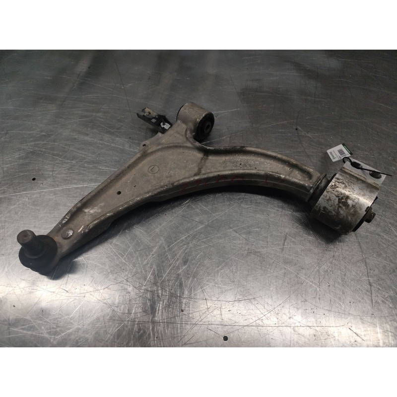 Recambio de brazo suspension inferior delantero izquierdo para opel astra j lim. excellence referencia OEM IAM   