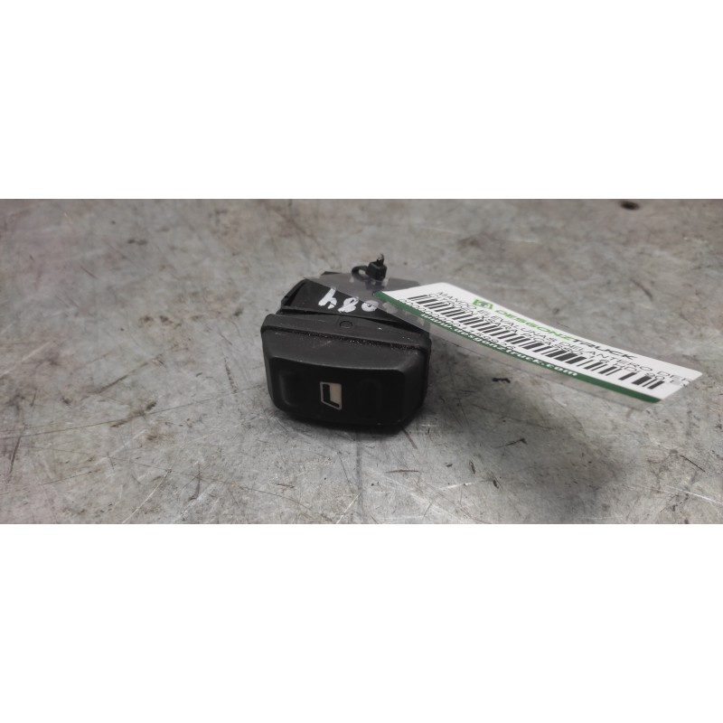 Recambio de mando elevalunas delantero derecho para citroën xsara picasso 1.6 hdi 90 exclusive referencia OEM IAM   5 PINS - Negro