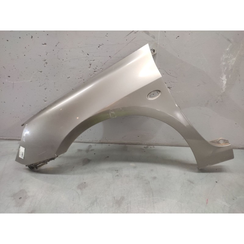 Recambio de aleta delantera izquierda para peugeot 307 break / sw (s1) break xt referencia OEM IAM   