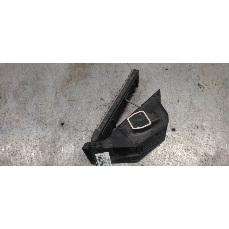 Recambio de potenciometro pedal para mercedes-benz clase c (w204) berlina 2.2 cdi cat referencia OEM IAM A2043000204 2