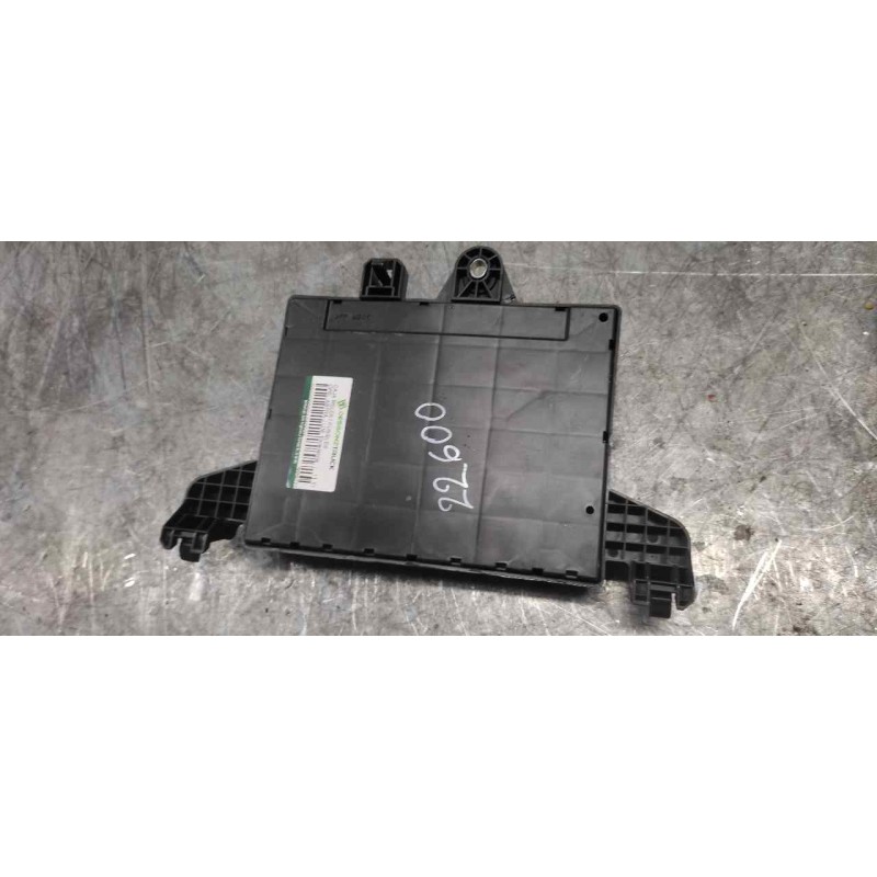 Recambio de caja reles / fusibles para opel astra j lim. excellence referencia OEM IAM 365927271 1101290000 - Negro 3