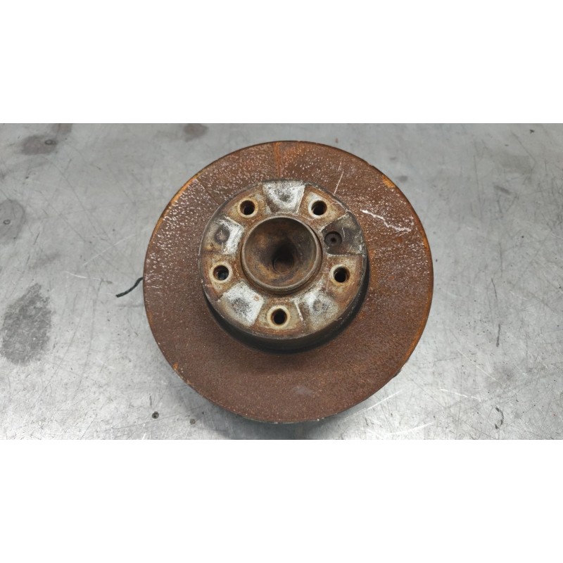 Recambio de mangueta delantera izquierda para bmw 3 (e90) 320 d referencia OEM IAM 3121677320904  