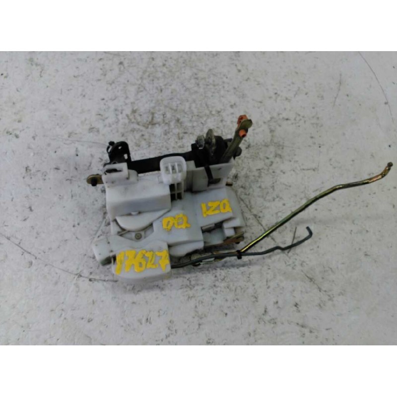 Recambio de cerradura puerta delantera izquierda para toyota avensis berlina (t 22) 2.0 d4-d luna (4-ptas.) referencia OEM IAM