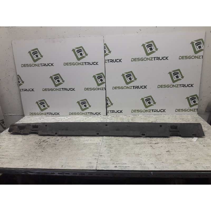 Recambio de molduras delanteras para opel corsa c blue line referencia OEM IAM 09165717 DEBAJA LAS DOS PUERTAS IZQUIERDA