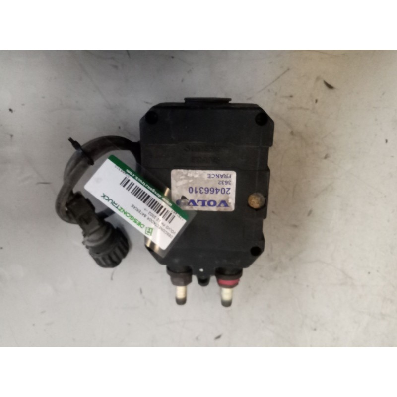 Recambio de desconectador baterias para volvo fh 12 2002  12.1 diesel (d12d420) referencia OEM IAM 20466310  