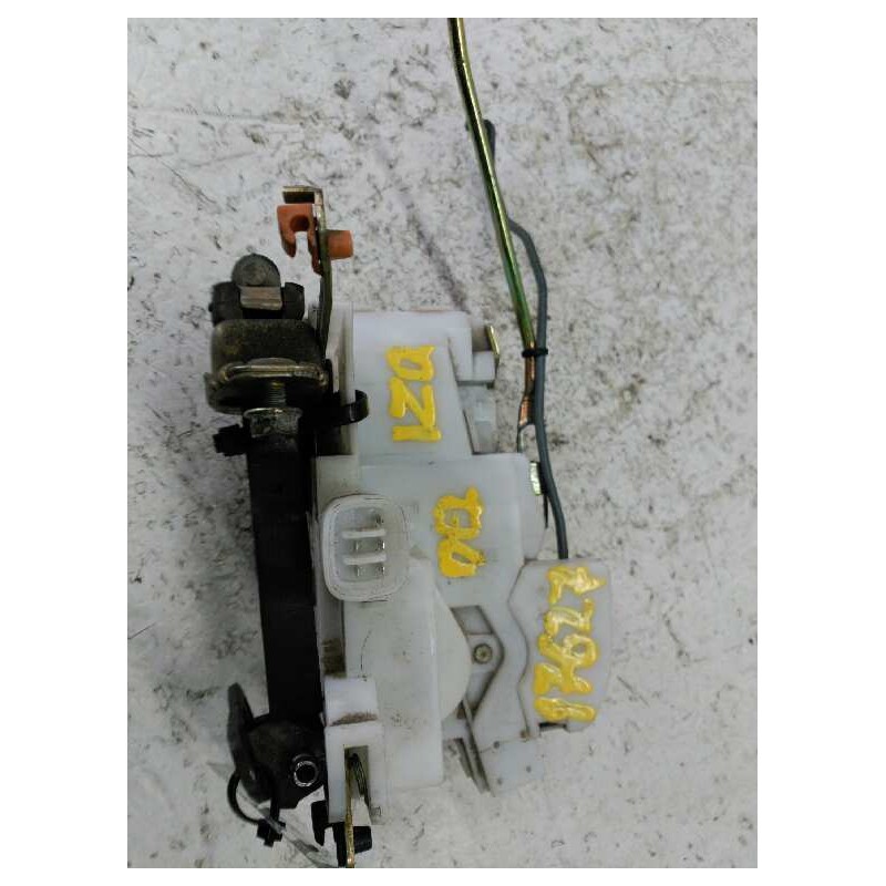 Recambio de cerradura puerta delantera izquierda para toyota avensis berlina (t 22) 2.0 d4-d luna (4-ptas.) referencia OEM IAM 2