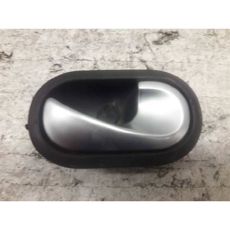 Recambio de maneta interior trasera derecha para renault megane ii berlina 5p confort authentique referencia OEM IAM 8200028486 - Gris