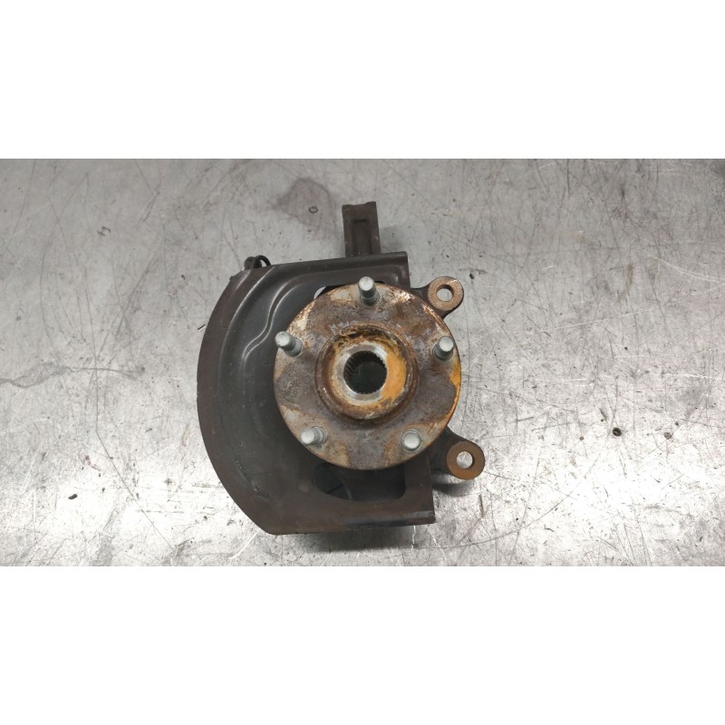 Recambio de mangueta delantera derecha para nissan qashqai i (j10, nj10) 1.6 referencia OEM IAM 40014J00  