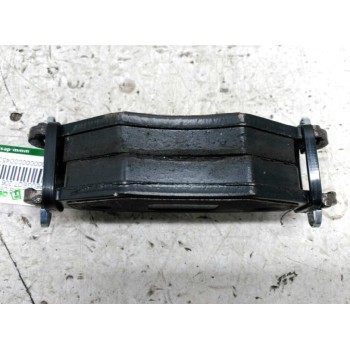 Recambio de pastillas de freno delanteras para peugeot 206 berlina xt referencia OEM IAM 6115004 GIRLING 