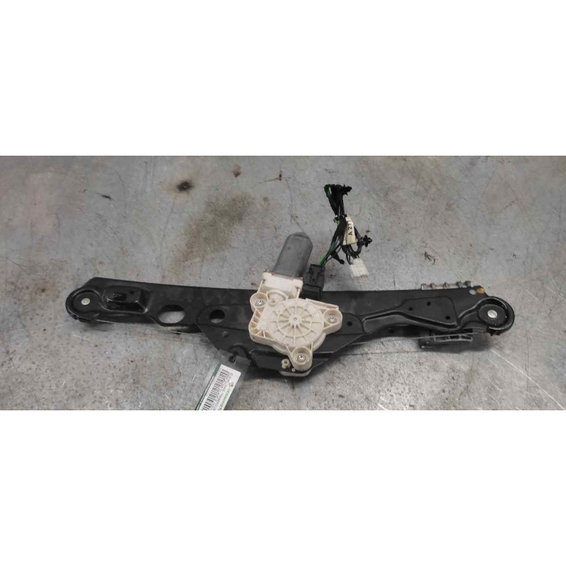 Recambio de elevalunas trasero derecho para mercedes-benz clase e (w211) berlina 1.8 cat referencia OEM IAM A2117300246  