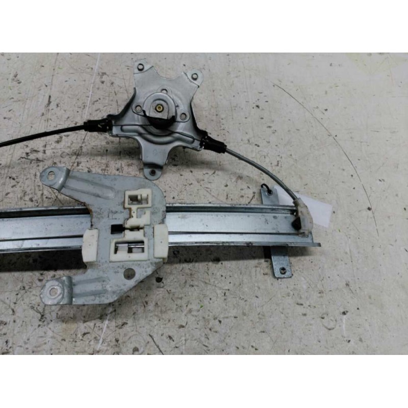 Recambio de elevalunas trasero derecho para nissan almera (n15) gx referencia OEM IAM 827200M012 - Verde 4