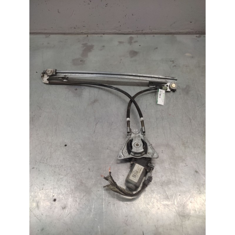 Recambio de elevalunas delantero izquierdo para citroën jumpy 2.0 hdi sx familiar (5/6 asientos) referencia OEM IAM 400671  