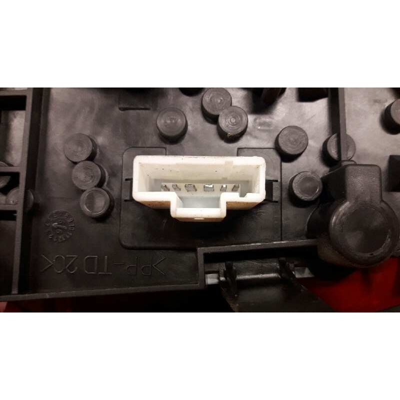Recambio de piloto trasero izquierdo para peugeot 406 berlina (s1/s2) referencia OEM IAM 9630364877 - Azul 3
