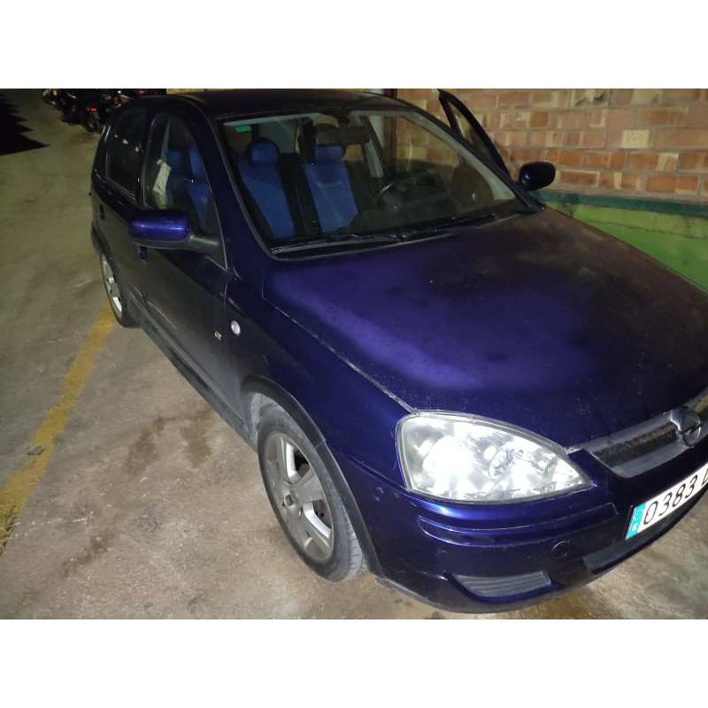 opel corsa c del año 2004