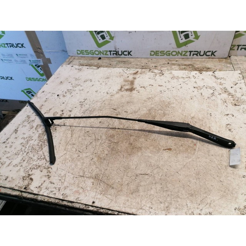 Recambio de brazo limpia delantero derecho para ford focus lim. (cb4) titanium referencia OEM IAM - Blanco 2