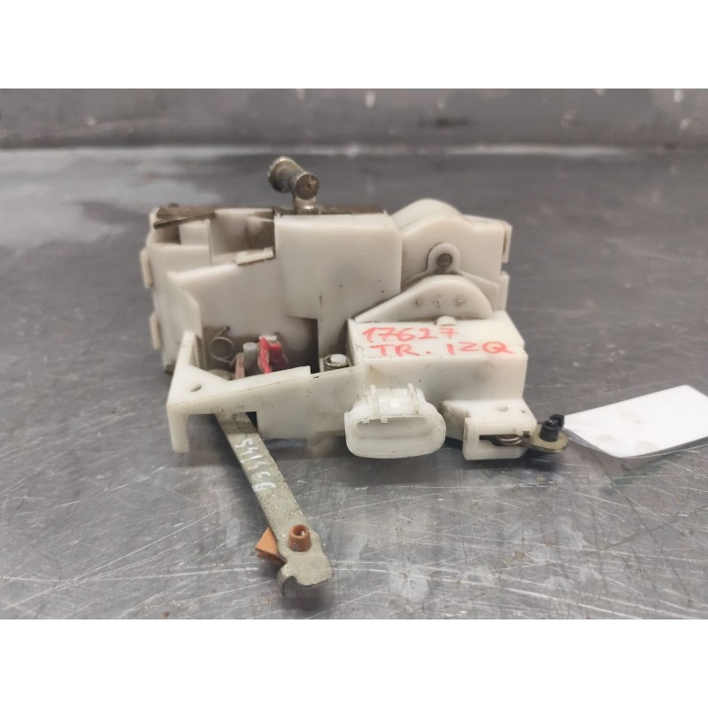 Recambio de cerradura puerta trasera izquierda para toyota avensis berlina (t 22) 2.0 d4-d luna (4-ptas.) referencia OEM IAM 2