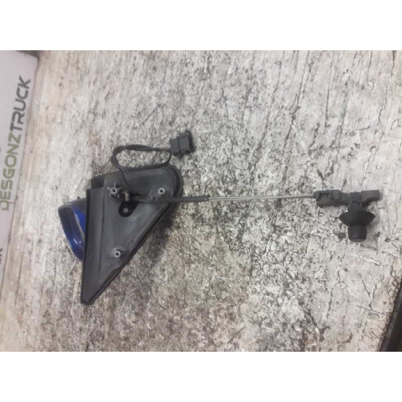Recambio de retrovisor derecho para seat cordoba berlina (6k2) stella referencia OEM IAM - Azul 2