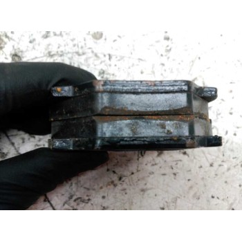 Recambio de pastillas de freno traseras para land rover range rover vogue turbo diesel referencia OEM IAM   