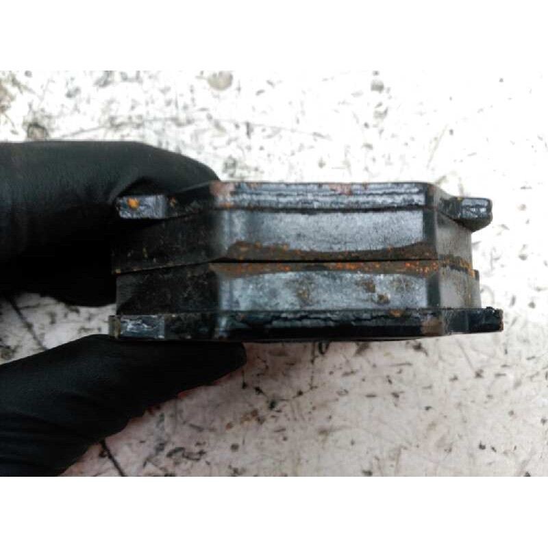 Recambio de pastillas de freno traseras para land rover range rover vogue turbo diesel referencia OEM IAM 3