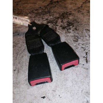 Recambio de enganche de cinturon trasero izquierdo para ford fiesta berlina básico referencia OEM IAM   