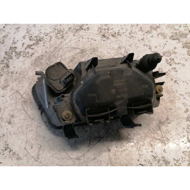 Recambio de faro izquierdo para audi a4 berlina (b5) 1.9 tdi referencia OEM IAM   3 PINS 2